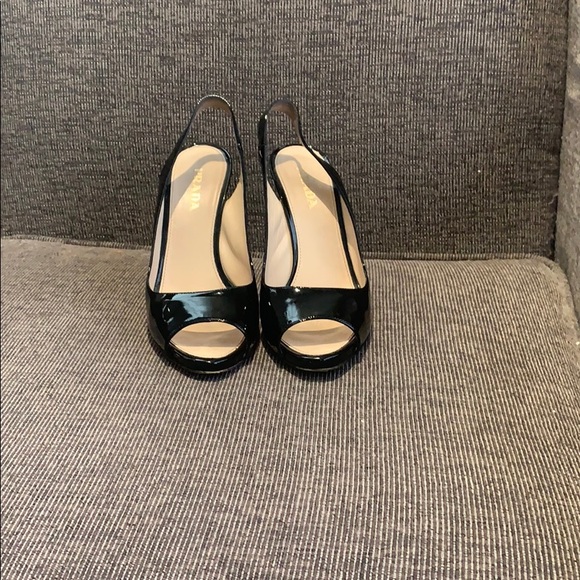 Prada patent leather peep toe sling back - Picture 2 of 6